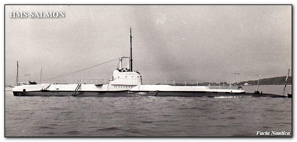 The British submarine HMS SALMON. Brytyjski okr�t podwodny HMS SALMON.